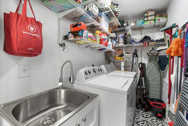 1001 Chapel Ct, Franklin, TN 37069