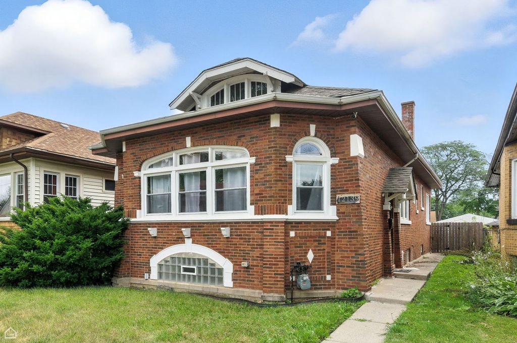 12139 S Yale Avenue, Chicago, IL 60628