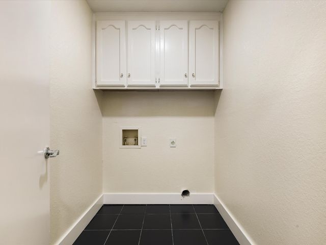 8955 Tamiami Court, North Richland Hills, TX 76182