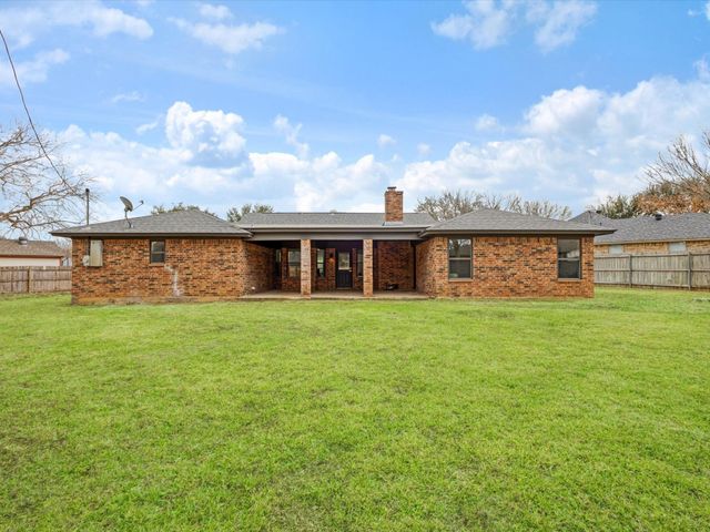 8955 Tamiami Court, North Richland Hills, TX 76182