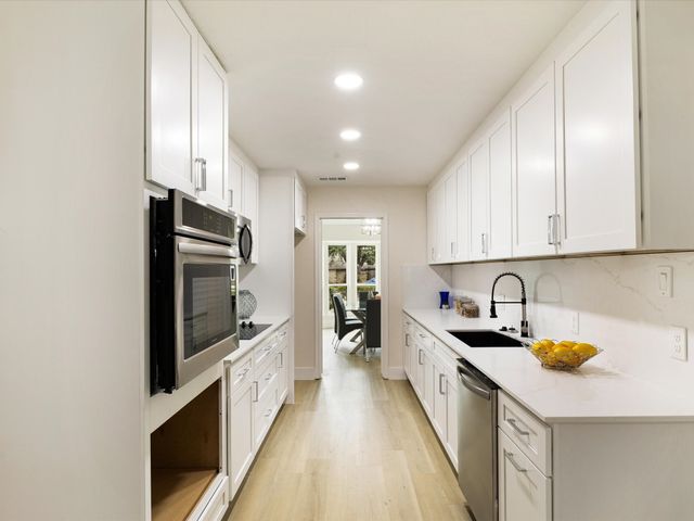 8955 Tamiami Court, North Richland Hills, TX 76182