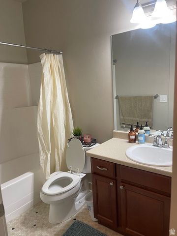 8009 S HAYDEN PARK ST, West Jordan, UT 84081