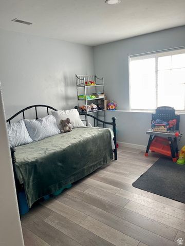 8009 S HAYDEN PARK ST, West Jordan, UT 84081