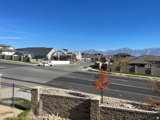 8009 S HAYDEN PARK ST, West Jordan, UT 84081