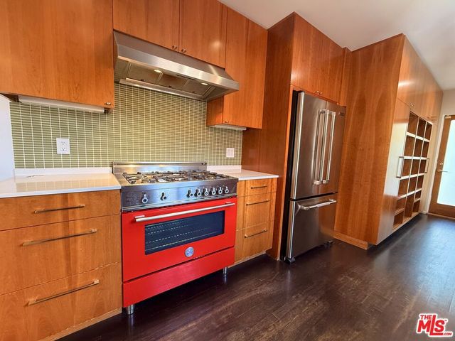 4248 Lexington Avenue, Los Angeles, CA 90029