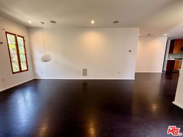 4248 Lexington Avenue, Los Angeles, CA 90029