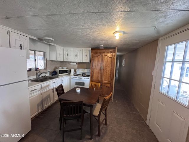 19216 N Joy Lane, Peoria, AZ 85373