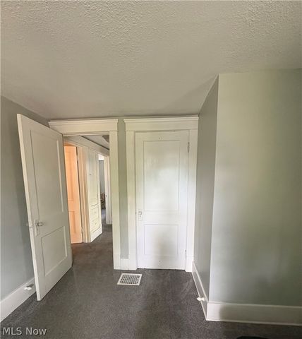 324 Sayers Avenue, Niles, OH 44446