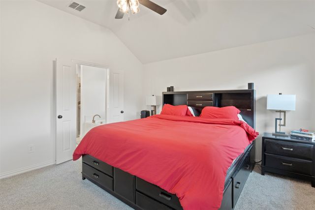 637 Mooney Drive, Saginaw, TX 76179