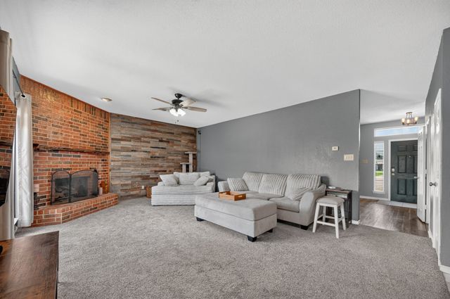 8413 Linda Vista Court, Rowlett, TX 75088