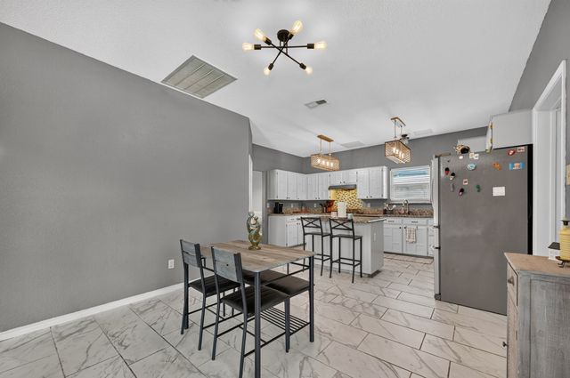 8413 Linda Vista Court, Rowlett, TX 75088