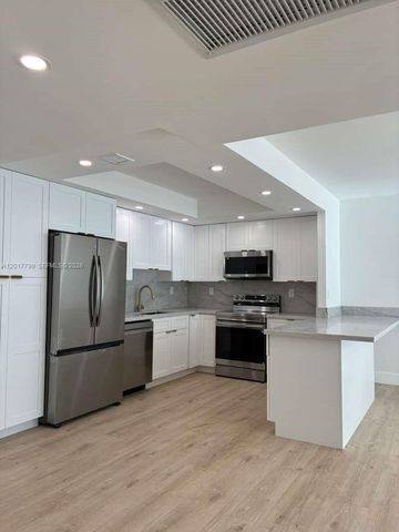 19390 Collins Ave 520, Sunny Isles Beach, FL 33160