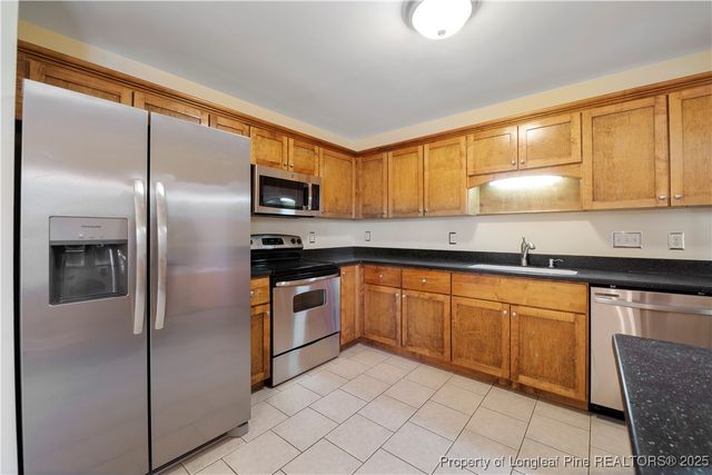 216 Lockhaven Place, Raeford, NC 28376