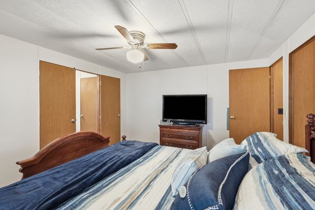 4417 Wildwood Circle, Granbury, TX 76049