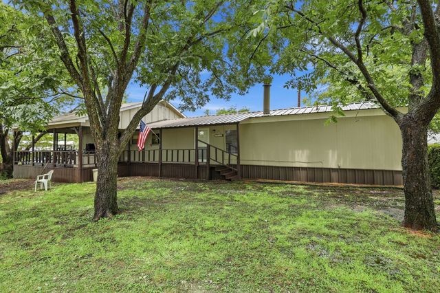 4417 Wildwood Circle, Granbury, TX 76049