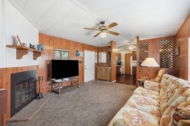4417 Wildwood Circle, Granbury, TX 76049