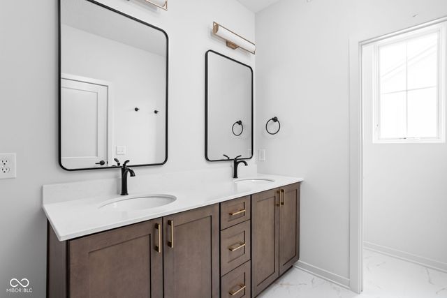 1675 Axle Way, Westfield, IN 46074