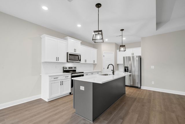 1077 Fox Dr, Joelton, TN 37080