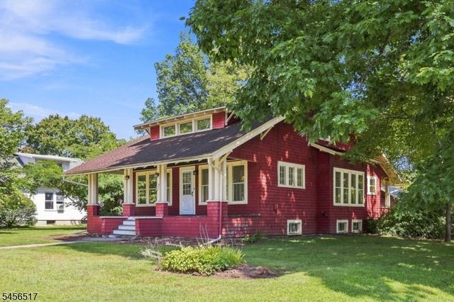 429 Greenwich St, Belvidere Twp., NJ 07823