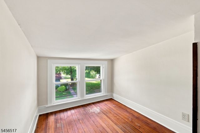 429 Greenwich St, Belvidere Twp., NJ 07823