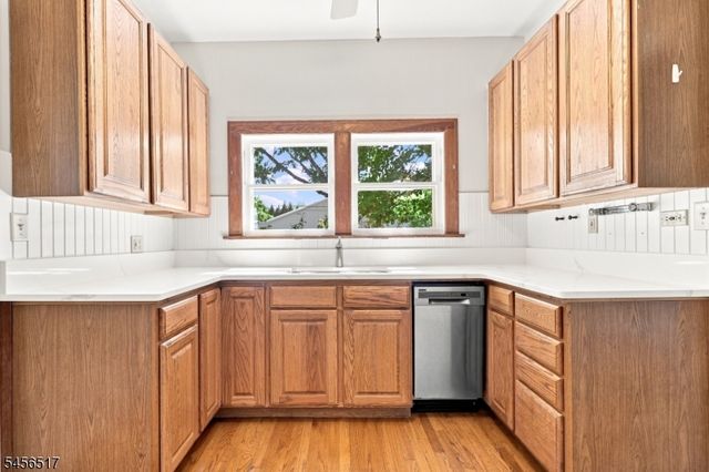 429 Greenwich St, Belvidere Twp., NJ 07823