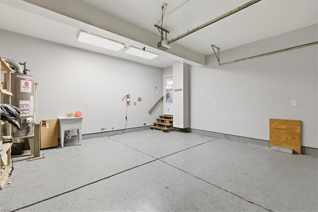 8583 Wayland ST, Norfolk, VA 23503