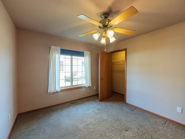 100 E Weston Drive, North Liberty, IA 52317