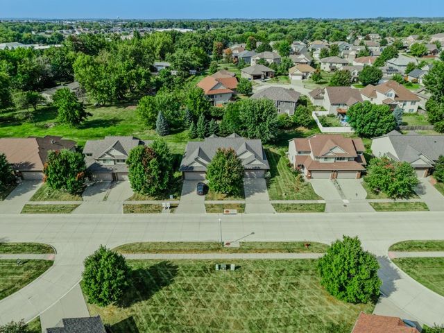 100 E Weston Drive, North Liberty, IA 52317