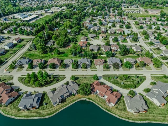 100 E Weston Drive, North Liberty, IA 52317