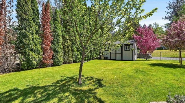 11227 N Astor Rd, Spokane, WA 99218