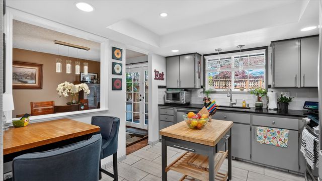 11227 N Astor Rd, Spokane, WA 99218