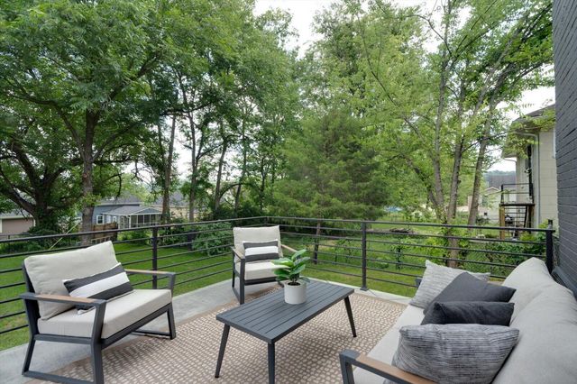 2005 Vine Street, Chattanooga, TN 37404