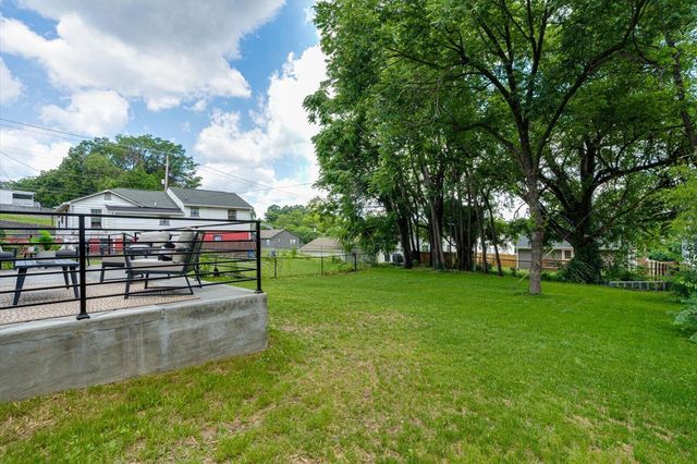 2005 Vine Street, Chattanooga, TN 37404