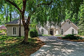 2565 Fairview Drive, Cumming, GA 30041