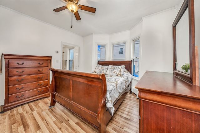 8 Ford St, Haverhill, MA 01832