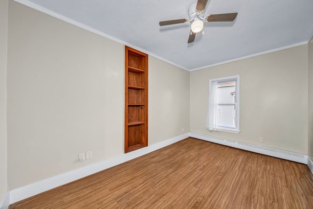 8 Ford St, Haverhill, MA 01832