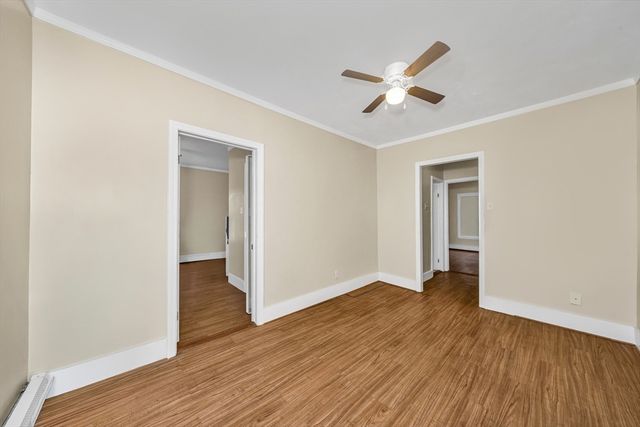 8 Ford St, Haverhill, MA 01832