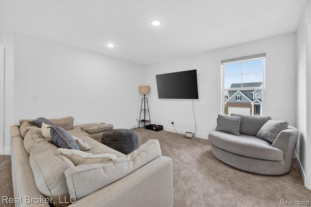 2344 Provencal Drive, Commerce Twp, MI 48382