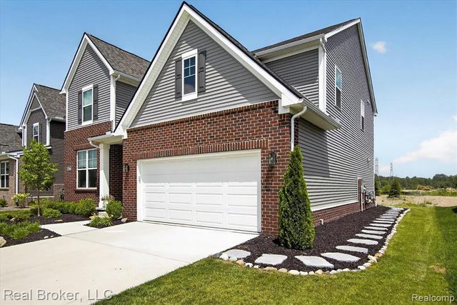 2344 Provencal Drive, Commerce Twp, MI 48382