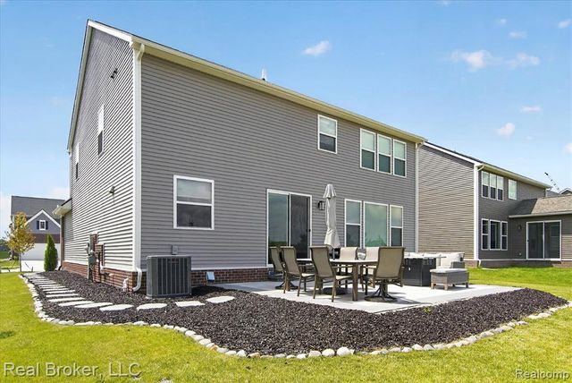 2344 Provencal Drive, Commerce Twp, MI 48382