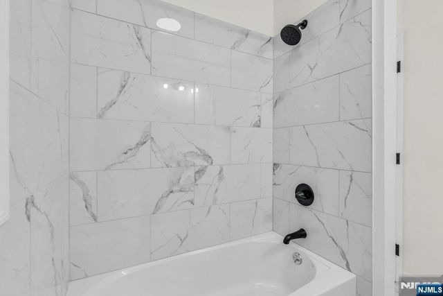 55 Orchard Drive, Vernon, NJ 07462