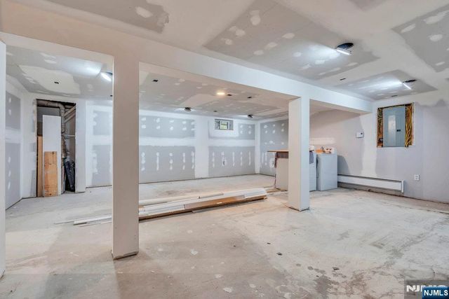 55 Orchard Drive, Vernon, NJ 07462