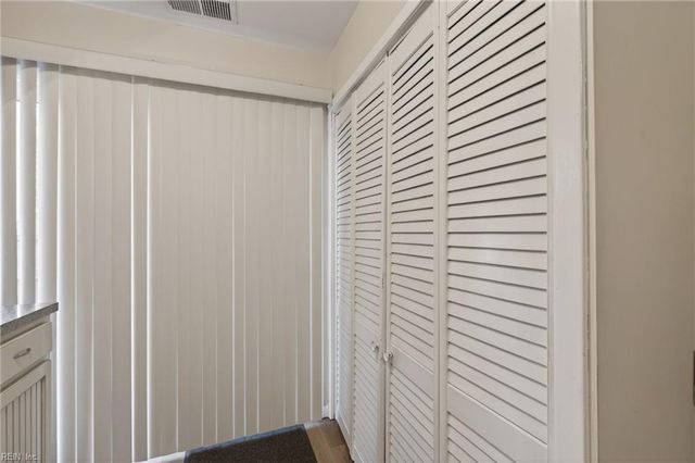 5012 Dunderdale CT, Virginia Beach, VA 23462