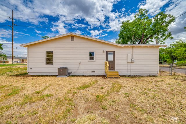 204 E 37th Street, San Angelo, TX 76903