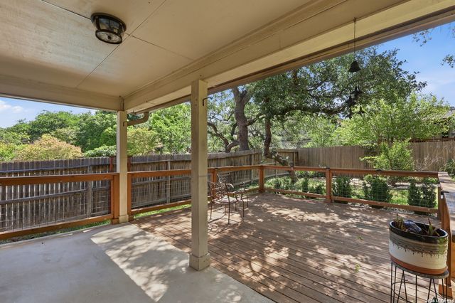 9338 Pinkerton Way, San Antonio, TX 78254