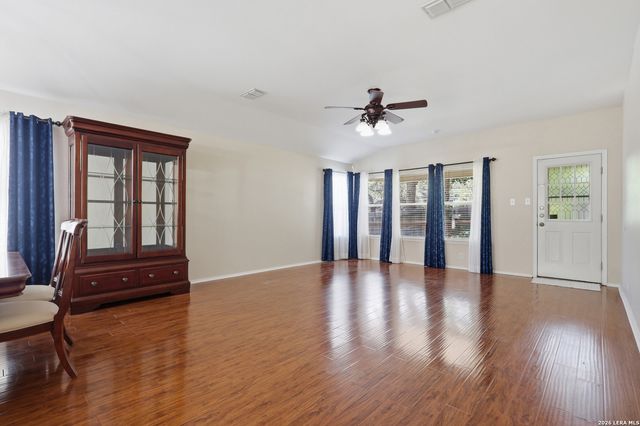 9338 Pinkerton Way, San Antonio, TX 78254