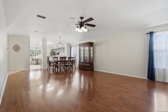 9338 Pinkerton Way, San Antonio, TX 78254