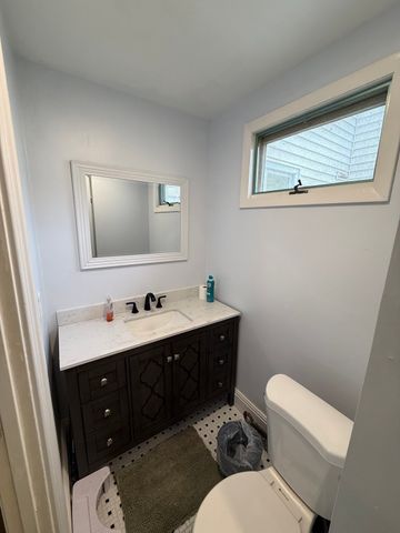 308 Beale St, Quincy, MA 02170