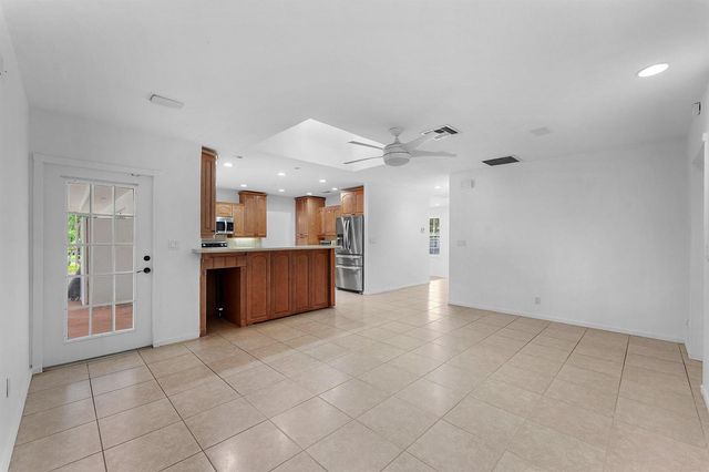 5313 Colbright Road, Lake Worth, FL 33467
