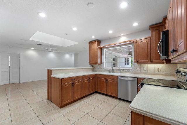 5313 Colbright Road, Lake Worth, FL 33467